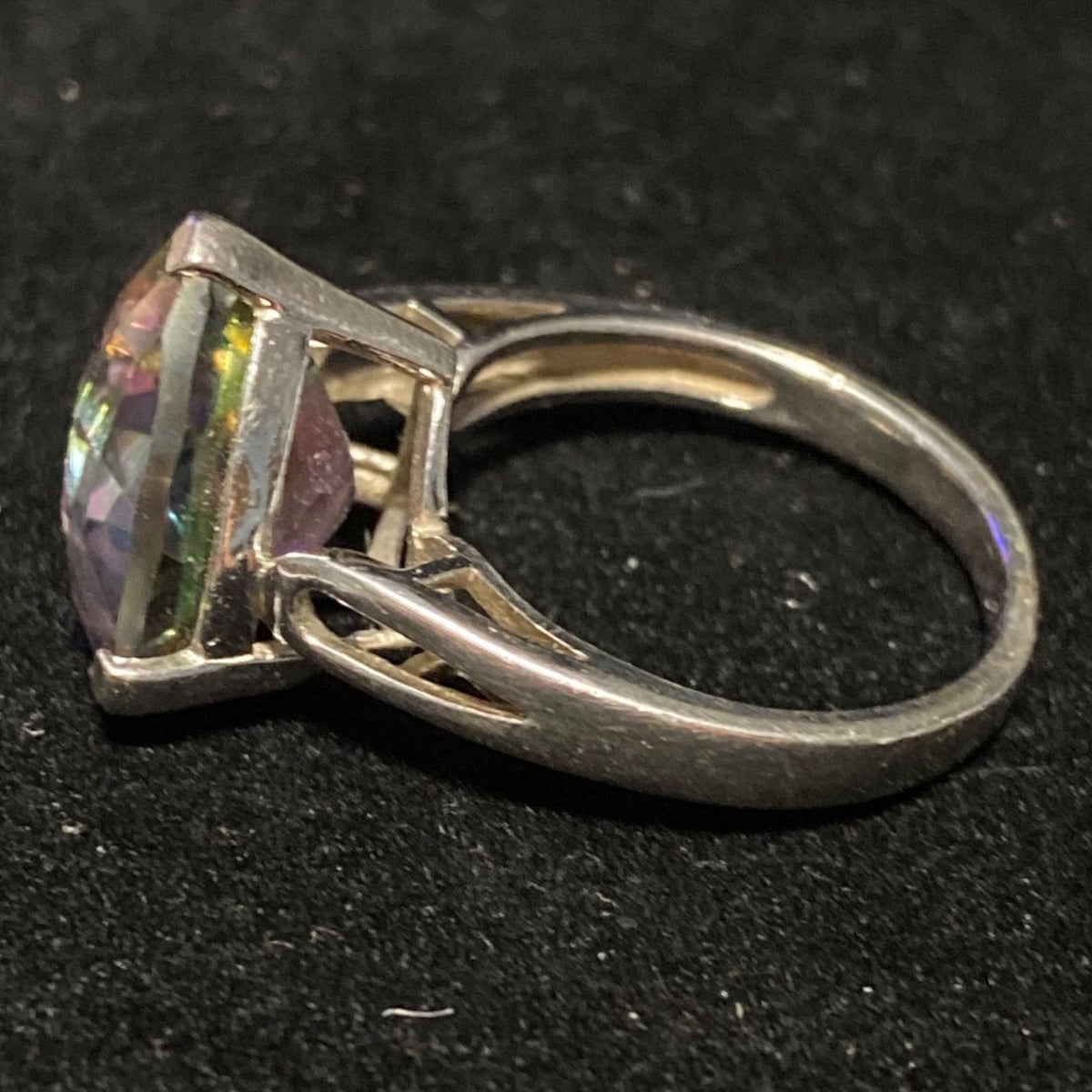 Spinel Trillion Cut Ring Size 6.5 6.91 ct. 14mm Faceted Triangle Sterling Silver Stamped JH 925 Stone Tested