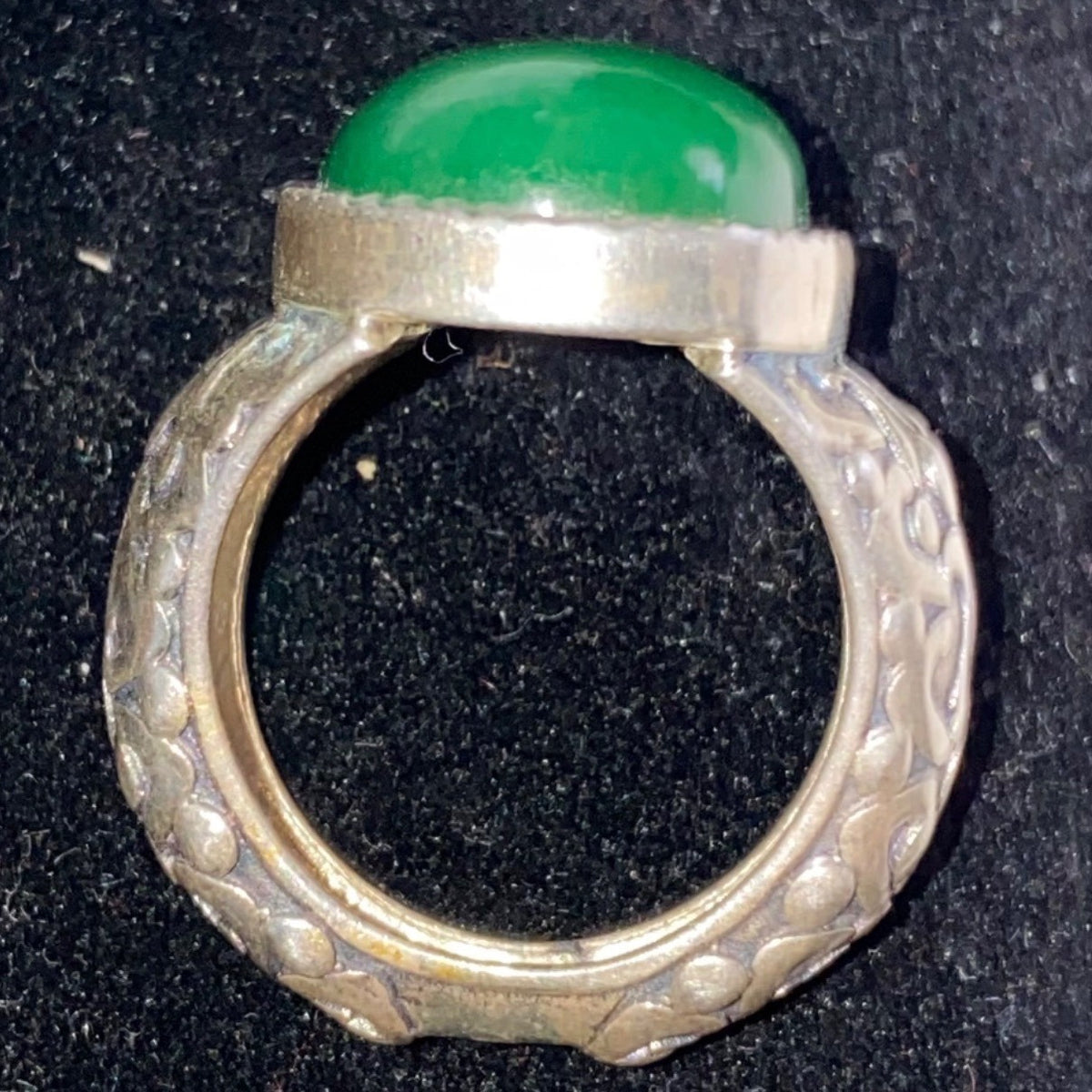 Ring Jade Size 8 Vintage Relief Design Jewelry Sterling Silver Tested