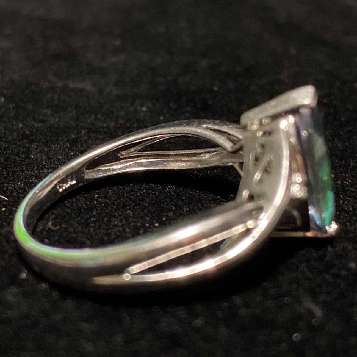 Ring Mystic Topaz 12mm x 6mm 2 Carats Size 7 Vintage Jewelry Sterling Silver