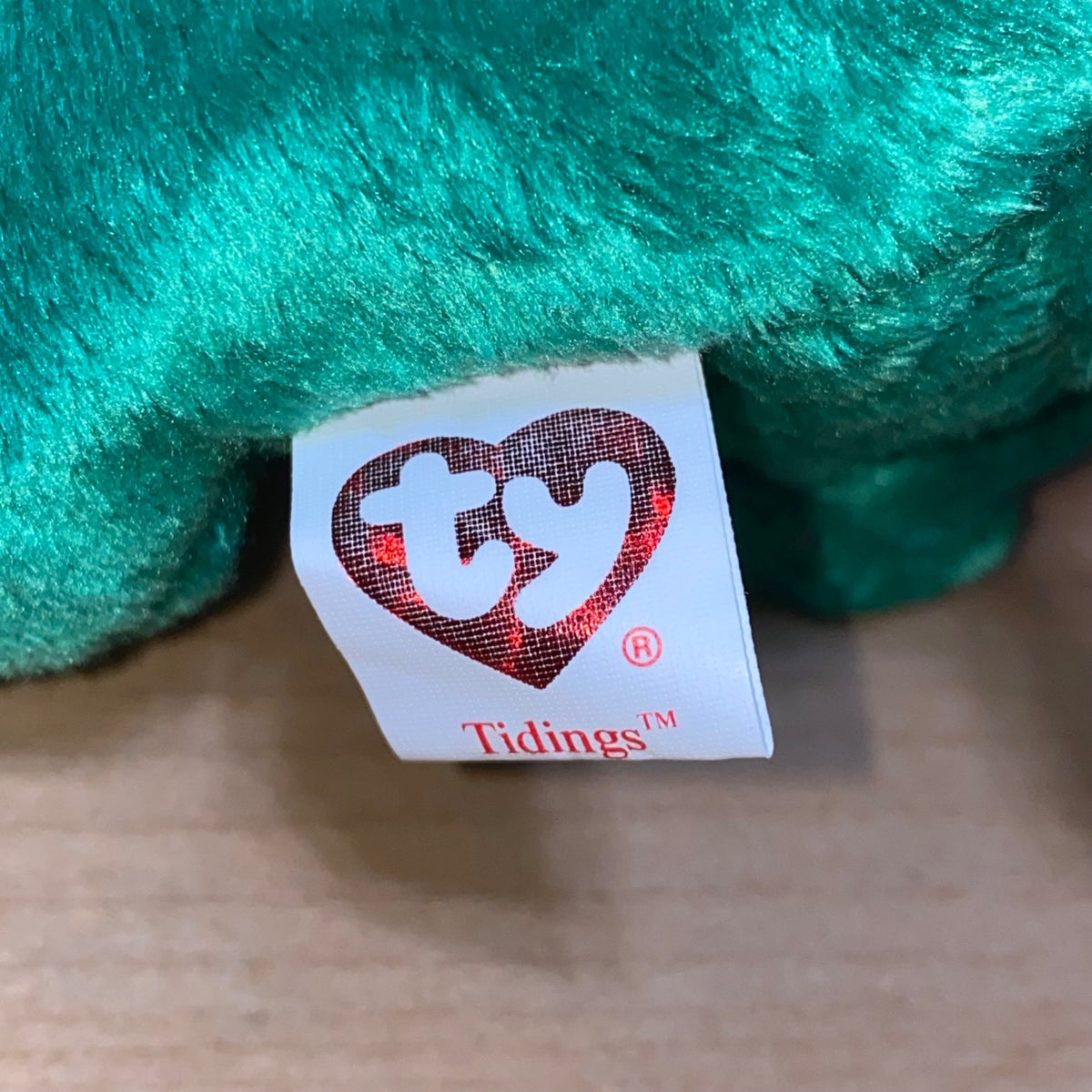 Ty Beanie Babies Tidings Mouse Plush Holiday Christmas Collectible Vintage-Style With Gift & Striped Hat
