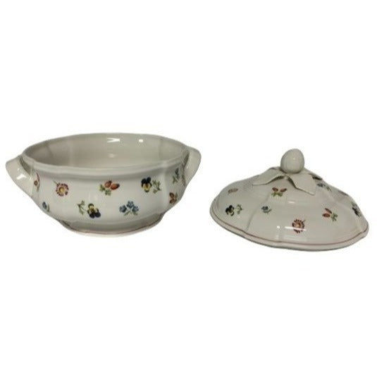 Villeroy & Boch Petite Fleur Porcelain Covered Tureen 10.75" x 10.75" x 6.25" Floral Design Elegant Serving Dish