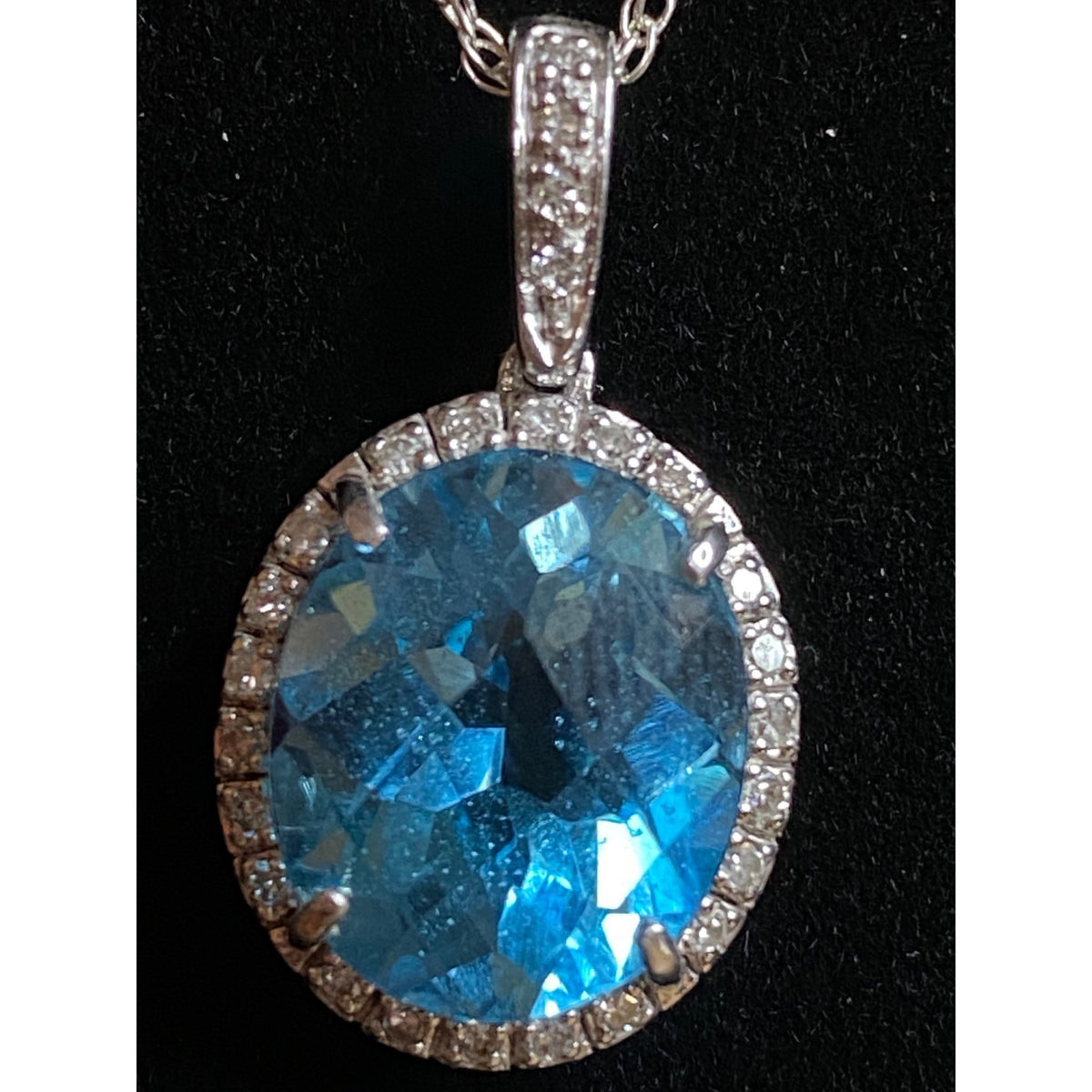 18" Chain Necklace with Blue Topaz and Diamonds Pendant Sterling Silver 925