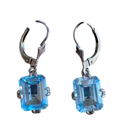 Jewelry & Accessories - Earrings