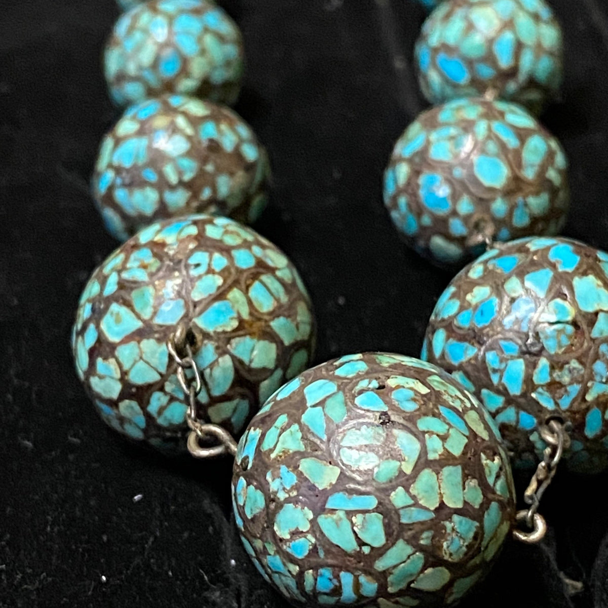 Vintage Turquoise Mosaic Beaded Necklace With Silver Tone Chain