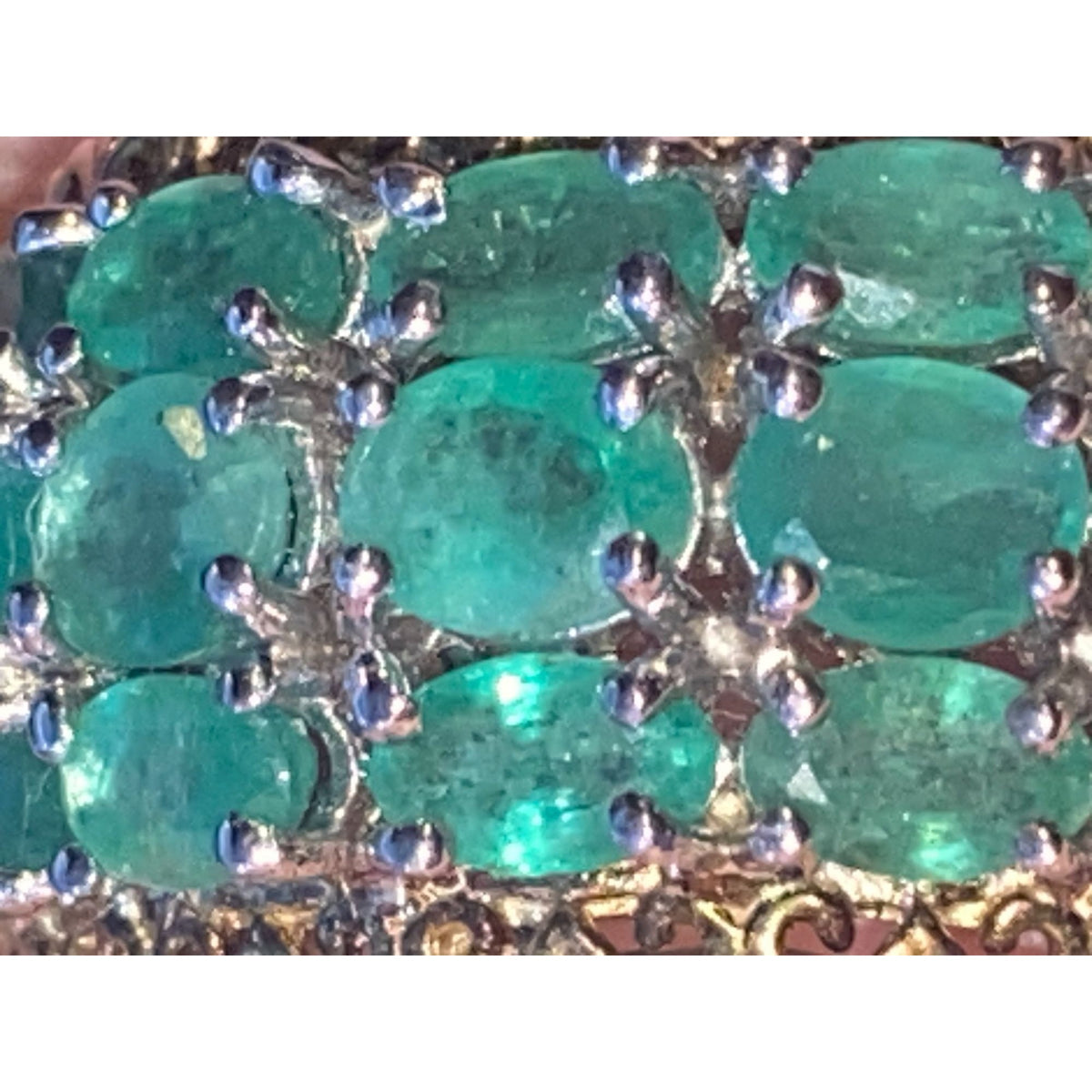 Ring Emerald Size 8 18 Stones 9.366 Carats Sterling Silver 925 Gold Accent