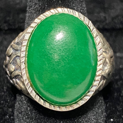Ring Jade Size 8 Vintage Relief Design Jewelry Sterling Silver Tested