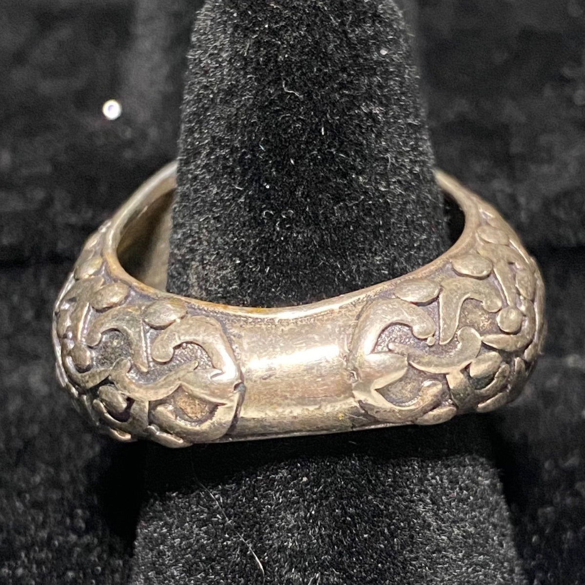 Ring Jade Size 8 Vintage Relief Design Jewelry Sterling Silver Tested