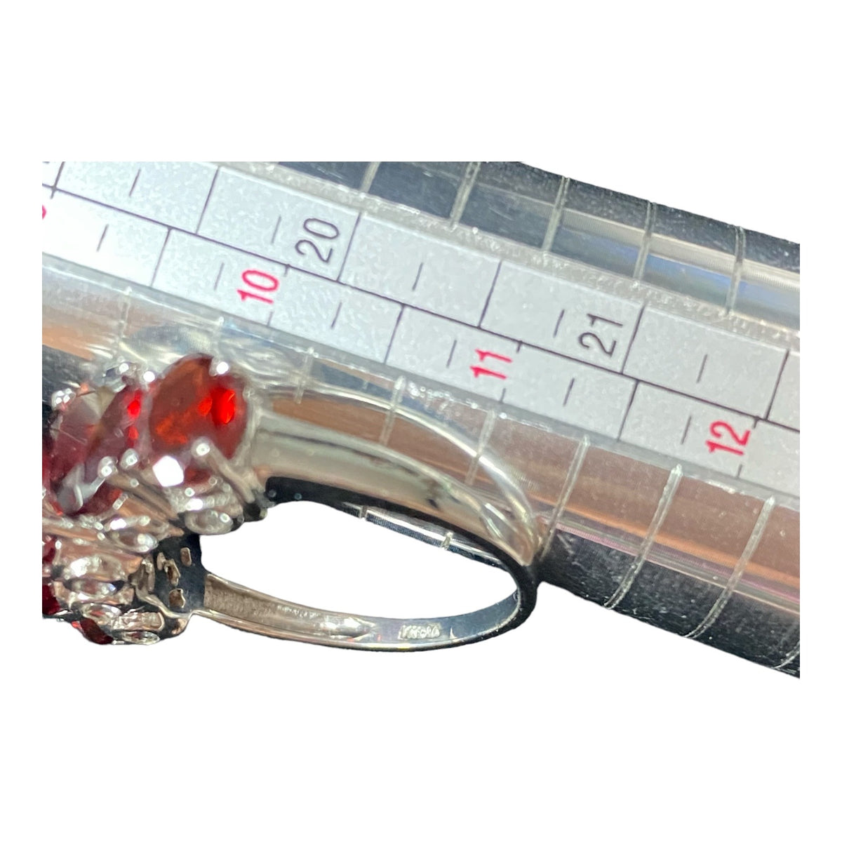 Garnet Size 9 Ring 5 Oval Stones 9 Carats Jewelry Sterling Silver Stamped 925