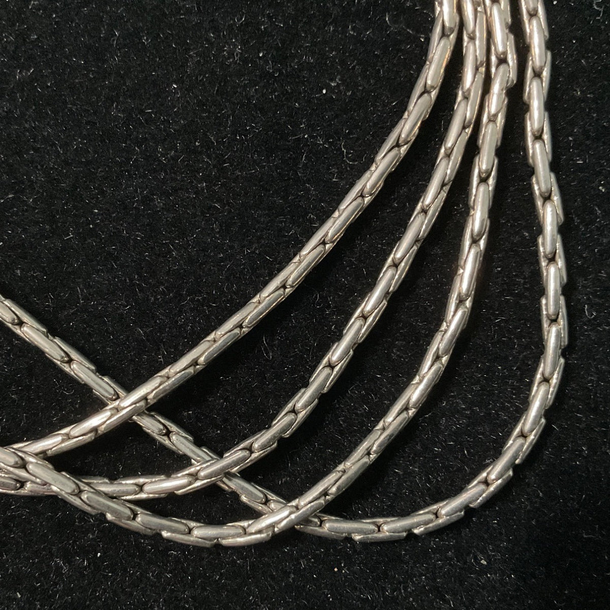 Vintage 30” Tested as 10K-14K White Gold Box Chain Necklace China