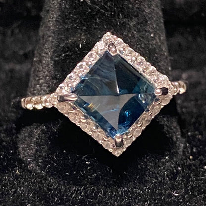 Ring Blue Topaz White Spinel Size 9.75 4.2 Ct. Approx. Total Sterling Silver Stamped 925