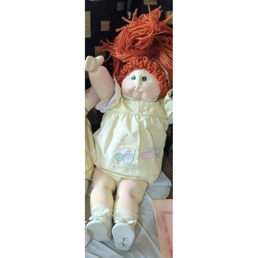 Toy Cabbage Patch Kids 1984 1985 Signed Shoe Soft Sculpture Dress Hair Curly Birth Certificate Doll Adoption Documentation