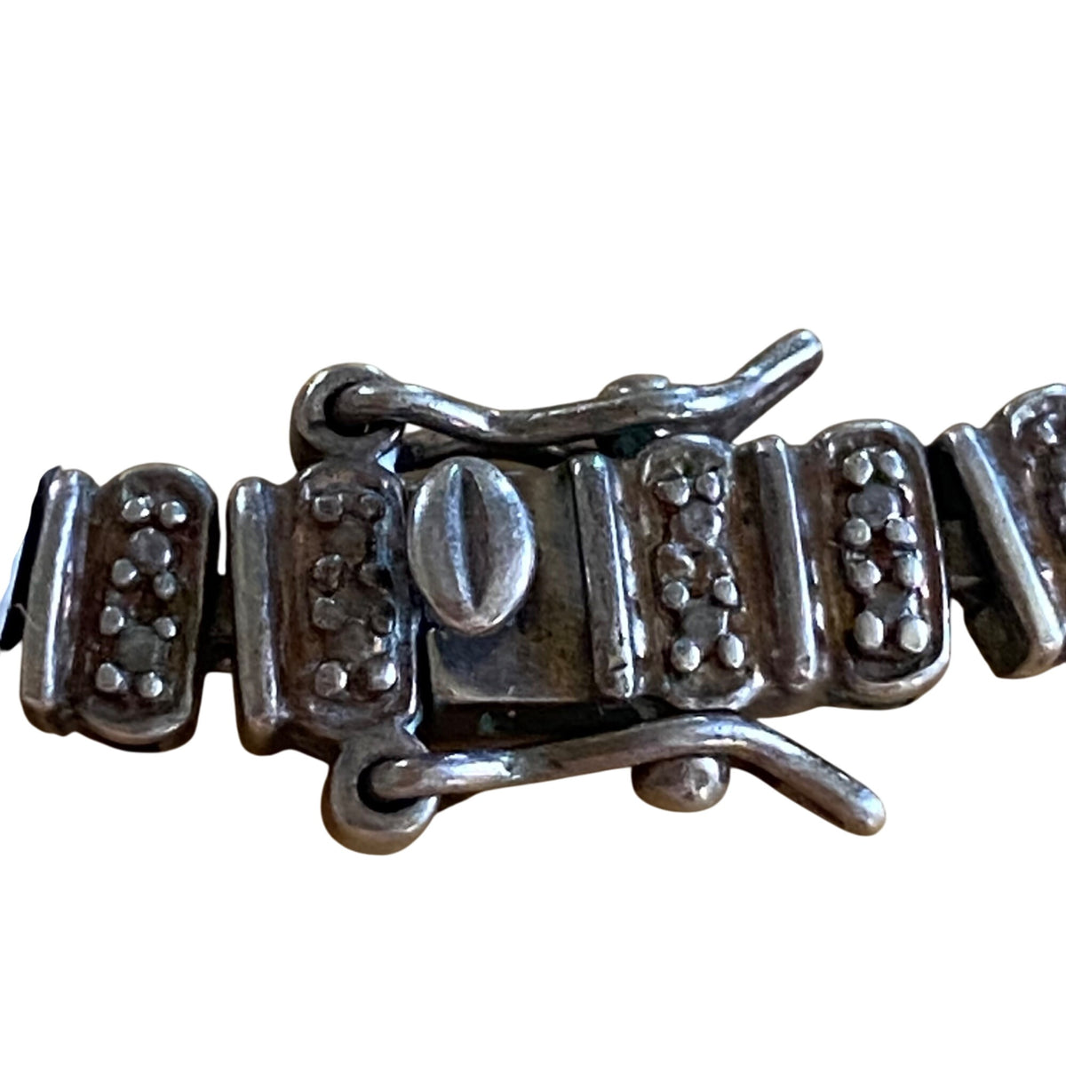Vintage 925 Sterling Silver Bracelet With Intricate Link Design & Secure Clasp